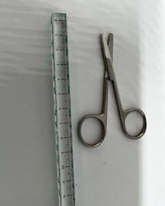 Scissor, Spencer 9cms Suture Cutting
